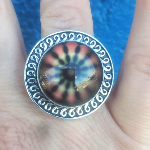 New Art Glass Abstract, Hypnotic, Optical Illusion 925 Silver Ring. - Picture 2 of 10
